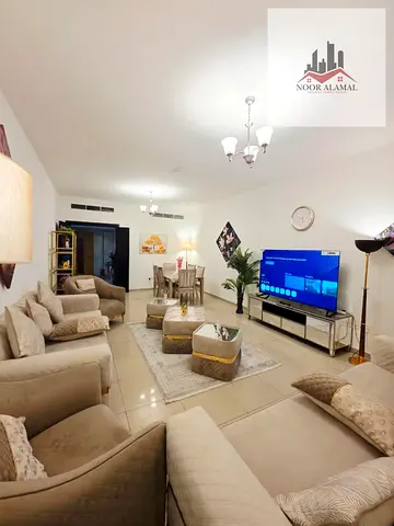 Sharjah, Al Taawun: Apartment with two bedrooms, a living room, a kitchen, two bathrooms, and a bal