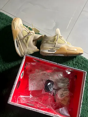 Air jordan 4 off white sail size 43