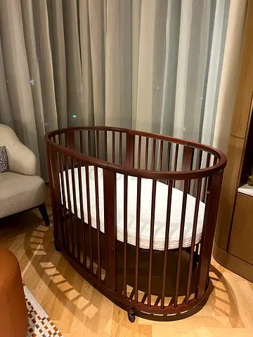 Stokke Sleepi crib in great condition