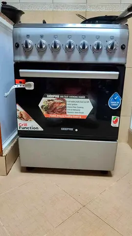 Geepas 4-Burner Gas Cooker with Oven - Good Working Condition