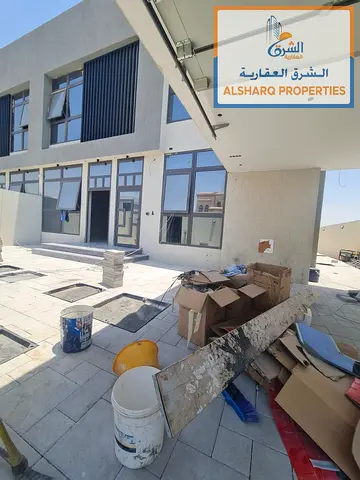 الحوشي | أول ساكن | سمارت هوم | أسانسير | 5 غرف ماستر | 180 ألف