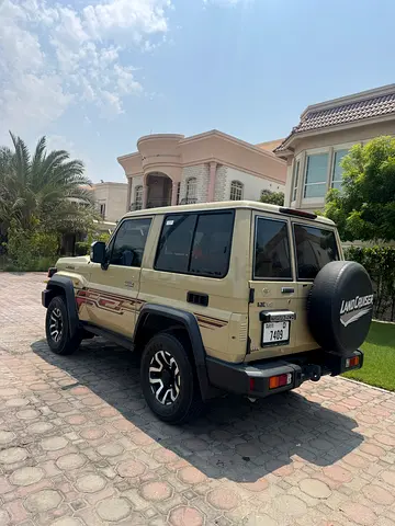 Toyota Land Cruiser 2025 LX V6 Top option 100% original paint