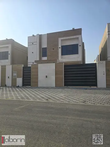فيلا 3 ماستر مع مجلس وغرفة خادمة في الحليو 95 ألف