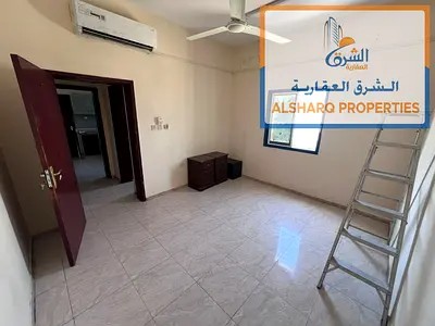 🏡 للإيجار السنوي – غرفتان وصالة | كورنيش عجمان  ✨ أجمل الشقق وأفضل الأسعار في ثاني صف من كورنيش عجمان، بموقع مميز قريب من جميع الخدمات مع سهولة الوصو