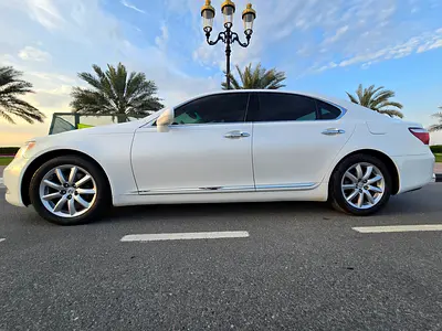 صورة 2 لـ 2007 Lexus LS-SERIES