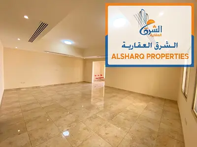 فيلا راقية 4 غرف للإيجار في البراشي – الشارقة مع باركن مغطى