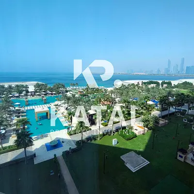 Furnished 2BR | Stunning View | Store + Laundry