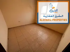 Appartement T2 spacieux avec salon séparé et climatisation réversible. Entretien assuré par le p
