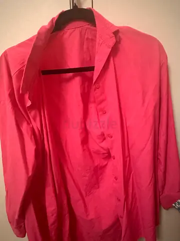 Winen’s long sleeve pink button-up shirt - good condition