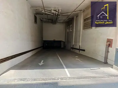 للبيع بنايه في منطقه القاسميه زاويه علي شارعين قار موقع ممتاز