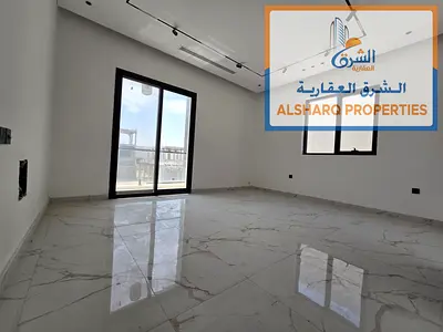 اول ساكن-تكييف مركزي-خزاىن في الحايط-مسبح خاص-تشطيب كواليتي عالي-مطبخ مجخز بالكامل