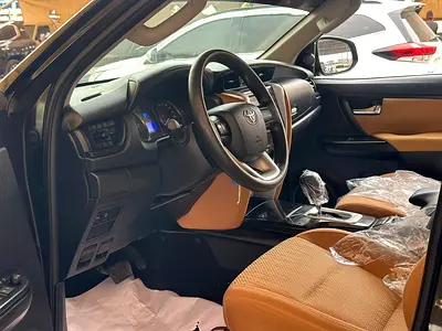 2017 Toyota FORTUNER 照片 6