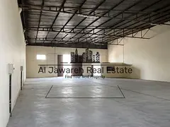 A warehouse for rent in modern Umm Al Quwain, area 5335 sq ft, with 60 kW of electricity, priced at