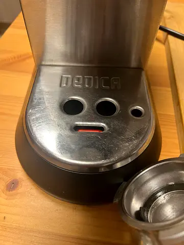 Coffee Machine De’Longhi Dedica Espresso
