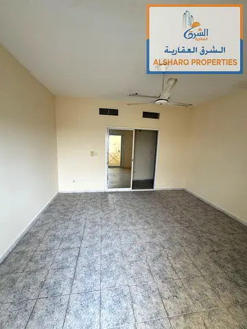 Beautiful apartments at the lowest prices for annual rent in Al Nuaimiya 2, King Faisal Street. Two-bedroom apartment with a living room. 35,000 AED