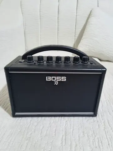 Pedals, Amps