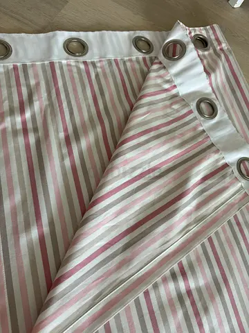 Pair of curtains 136/280cm