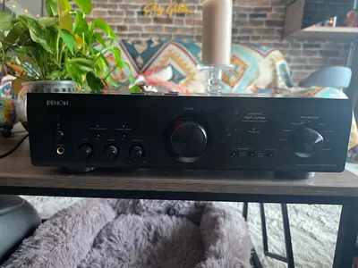 Denon PMA-800NE 2 Ch. 85W integrated Amplifier