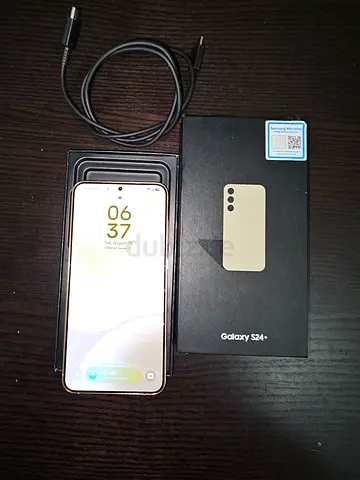 Samsung Galaxy S24 plus Box with Charger TDRA Dual physical Sim + Esim 12GB Ram 512Gb Storage