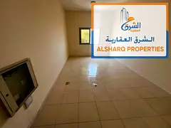 One bedroom and living room - clean tower - dirt parking - easy access to Sharjah, Dubai and Sheikh 