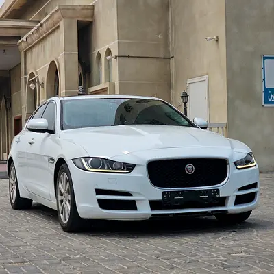 صورة 1 لـ 2016 Jaguar XE