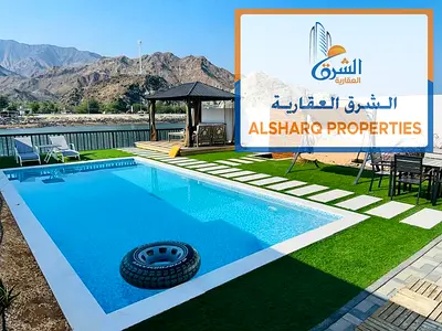 شاليه جاهز _ فرش فاخر _ تصميم متميز _ مفروش بالكامل موقع متميز _ مخدوم بالكامل