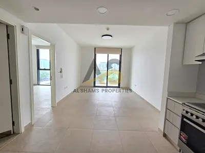 Best Price - Best Option - Spacious & Ready - Accessible Unit