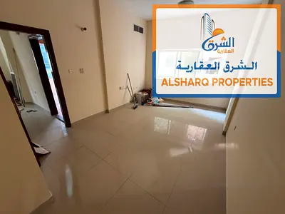 غرفة وصالة – ثاني صف كورنيش عجمان – بلكونة + تكييف مركزي