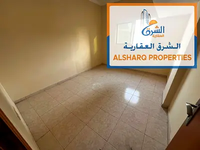 **للإ****للإيجار السنوي – غرفتين وصالة بأقل سعر | كورنيش عجمان**  فرصة مميزة بأقل الأسعار في **كورنيش عجمان**، شقة في **أول صف على الكورنيش** بإطلالة