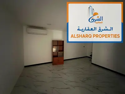 يصاح اي نشاط تجاري | مساحه ممتازه | تسهيلات | مكتب جاهز بالكامل