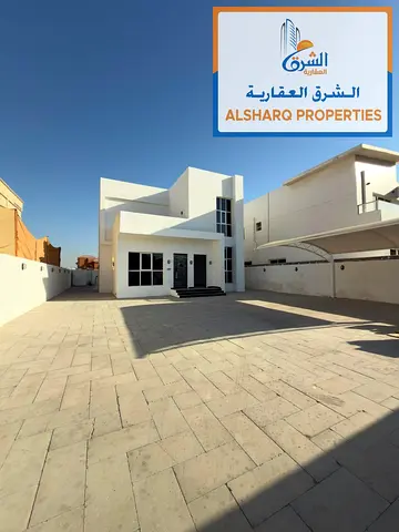 Al Rawda 2 | 4BR Villa | Majlis & Hall | Indoor & Outdoor Parking | AED 100K