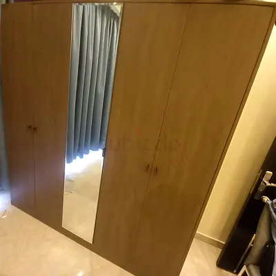 Closet - almost new