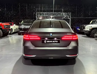 صورة مصغرة 7 لـ 2025 BMW 5-SERIES