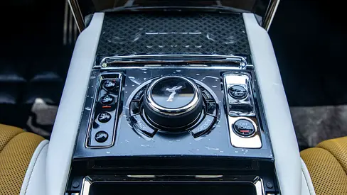 2025 ROLLS-ROYCE CULLINAN — миниатюра 14