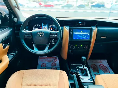 2023 Toyota FORTUNER — фото 8