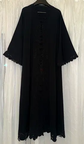 Lazer Cut Abaya