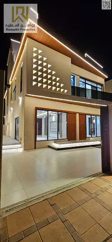 Luxurious Modern Villa – 6 Master Bedrooms + Private Swimming Pool – Ready for Ownership!