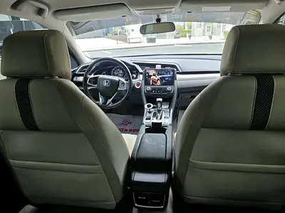 صورة 7 لـ 2017 Honda CIVIC