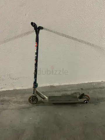 Used freestyle kick scooter - lightweight two-wheel pro scooter