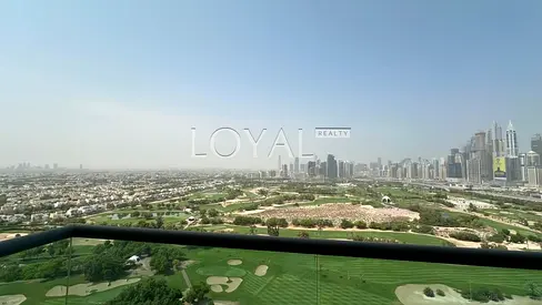 Full golf course view/On high floor/Great location