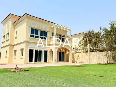 Exclusive | Private Garden | Vacant | Spacious