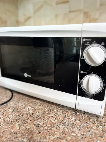 White My Choice Microwave Oven