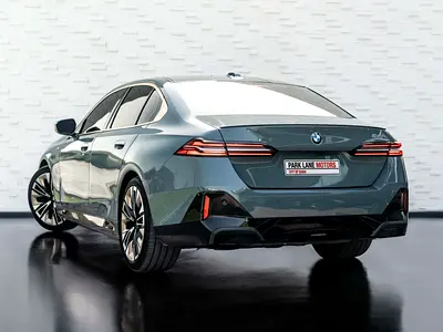 BMW 5 Series 520i M Sport, миниатюра 2