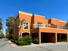 Vacant|Double Row Corner|Modern Layout|Prime Area