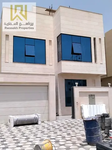 للايجار فيلا تجاريه /5 غرفه/ ارتداد كبير جدا/
