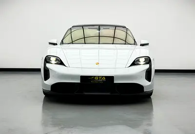 2021 Porsche TAYCAN 照片 2