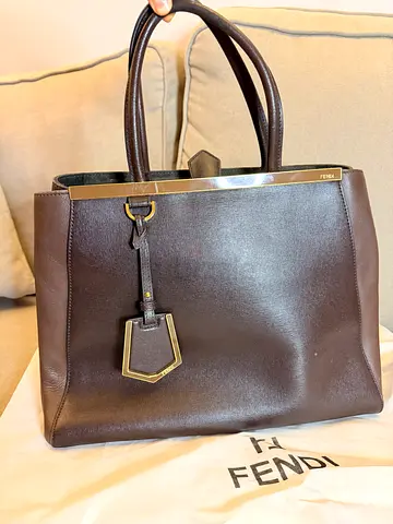 Fendi 2Jours brown leather tote bag with gold hardware - preowned