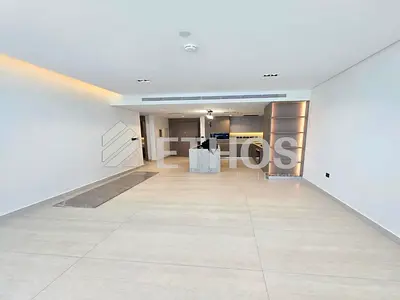 Luxurious | Spacious Layout | Private Pool