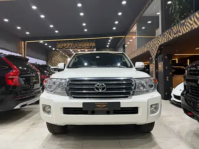 صورة 2 لـ 2015 Toyota LAND CRUISER