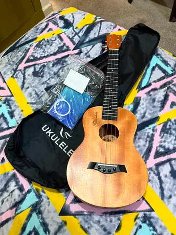 Ukulele tenor